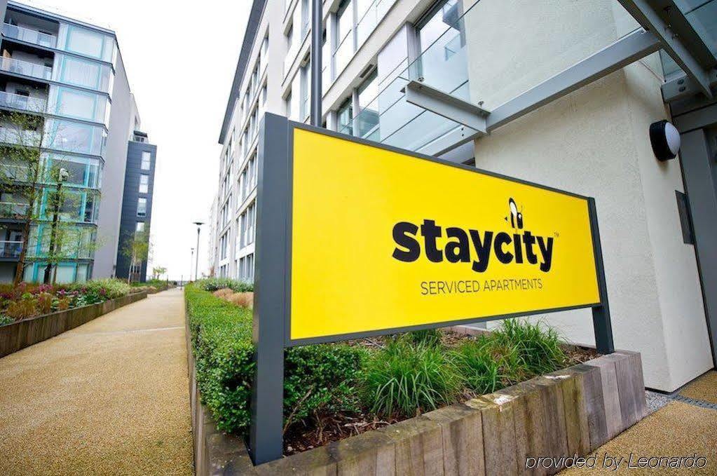 Staycity Aparthotels London Heathrow Hillingdon Dış mekan fotoğraf